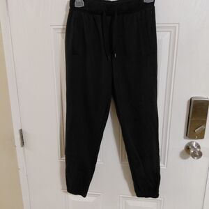 Rue21 Women's Classic Black Sweatpants